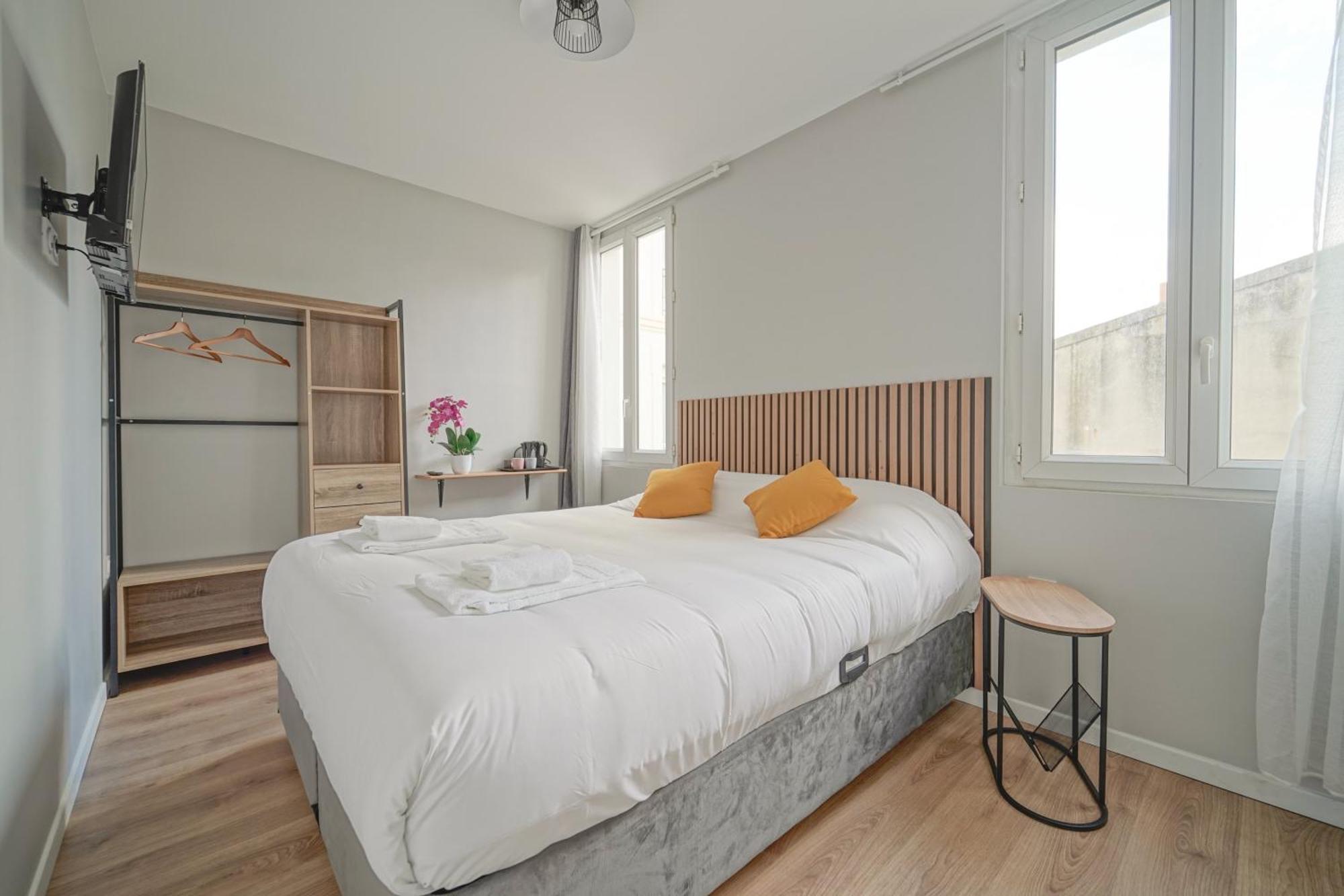 Trianon Saint Ouen Hotel Exterior photo